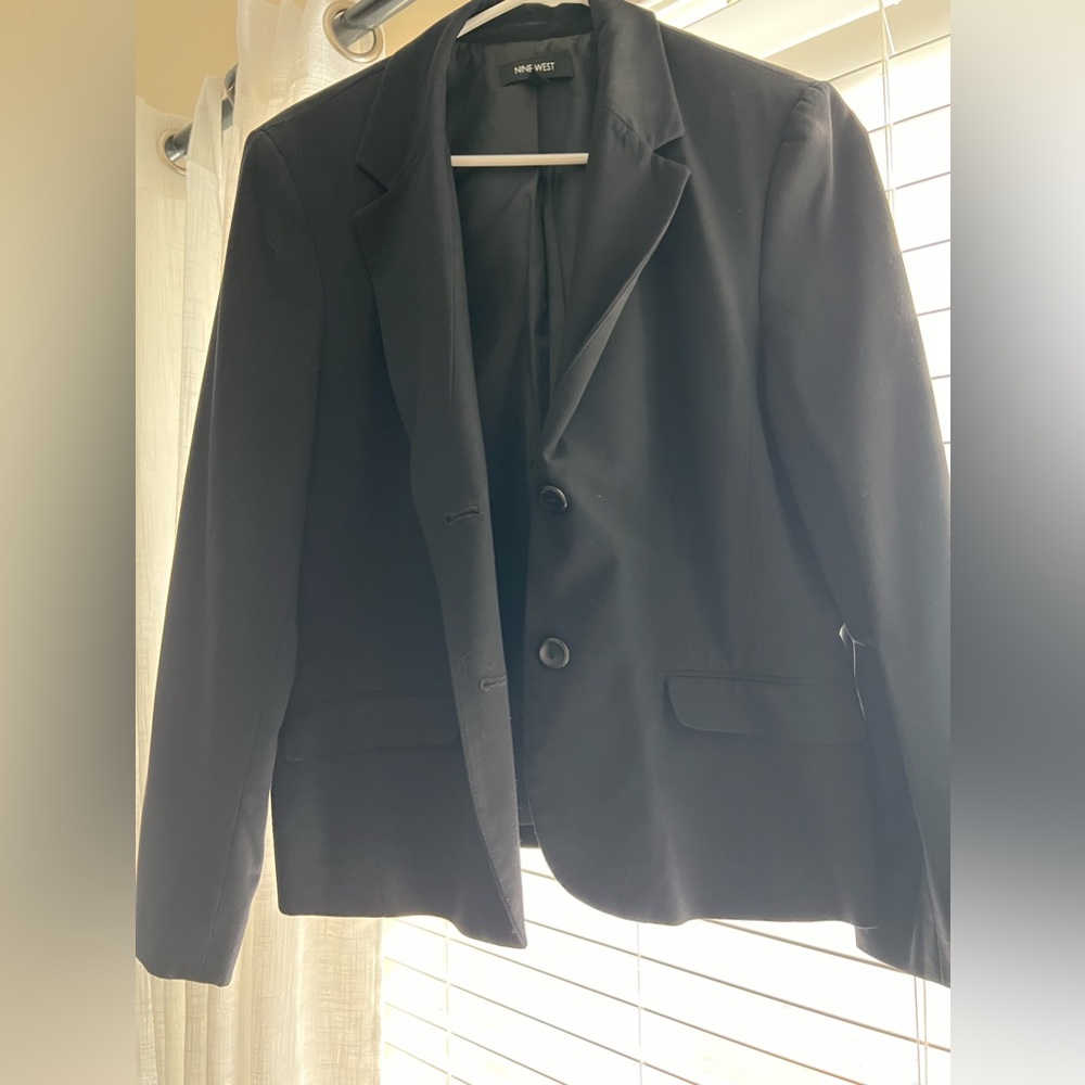 Nine West black blazer size 12
